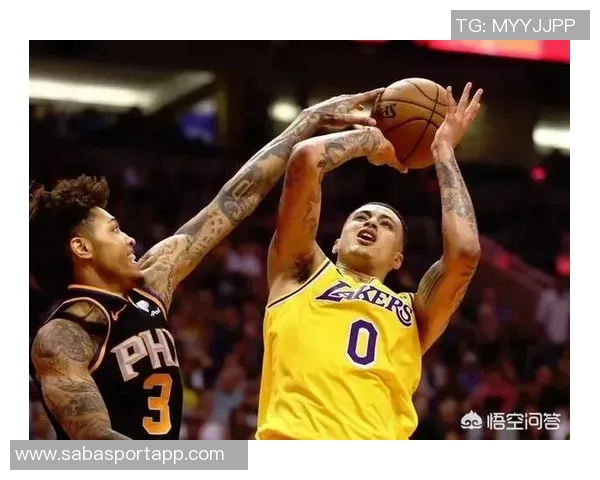 库兹马挺身而出全场表现出色末节独得10分助球队逆转胜利